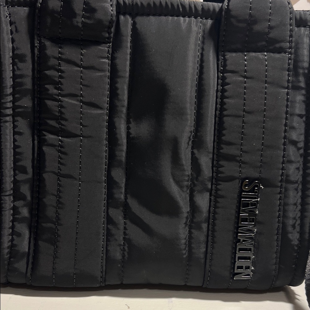 Steve Madden Black Quilted Nylon/Sherpa Tote - Picture 2 of 7